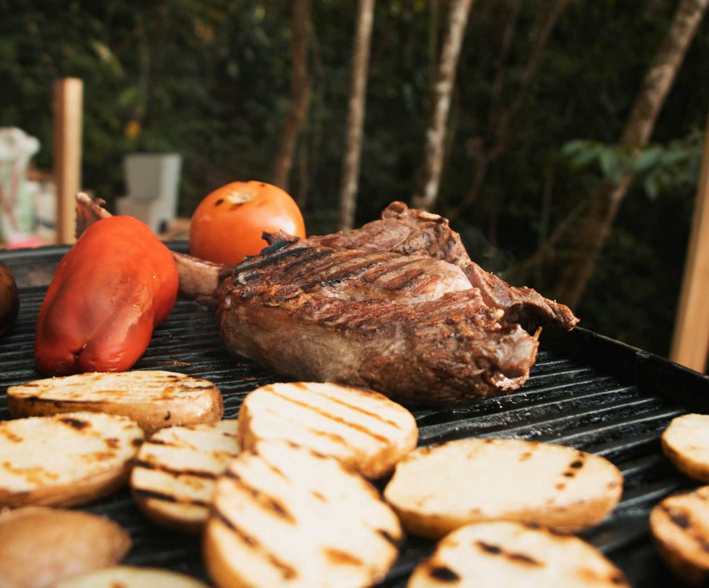 Terramia-Estate-Hotel-Feeding